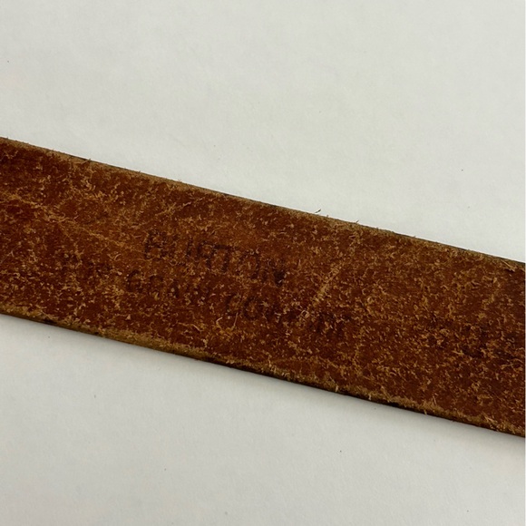Burton Cowhide Brown Leather Tooled Belt Silver-toned Horse Buckle Western - Picture 8 of 8